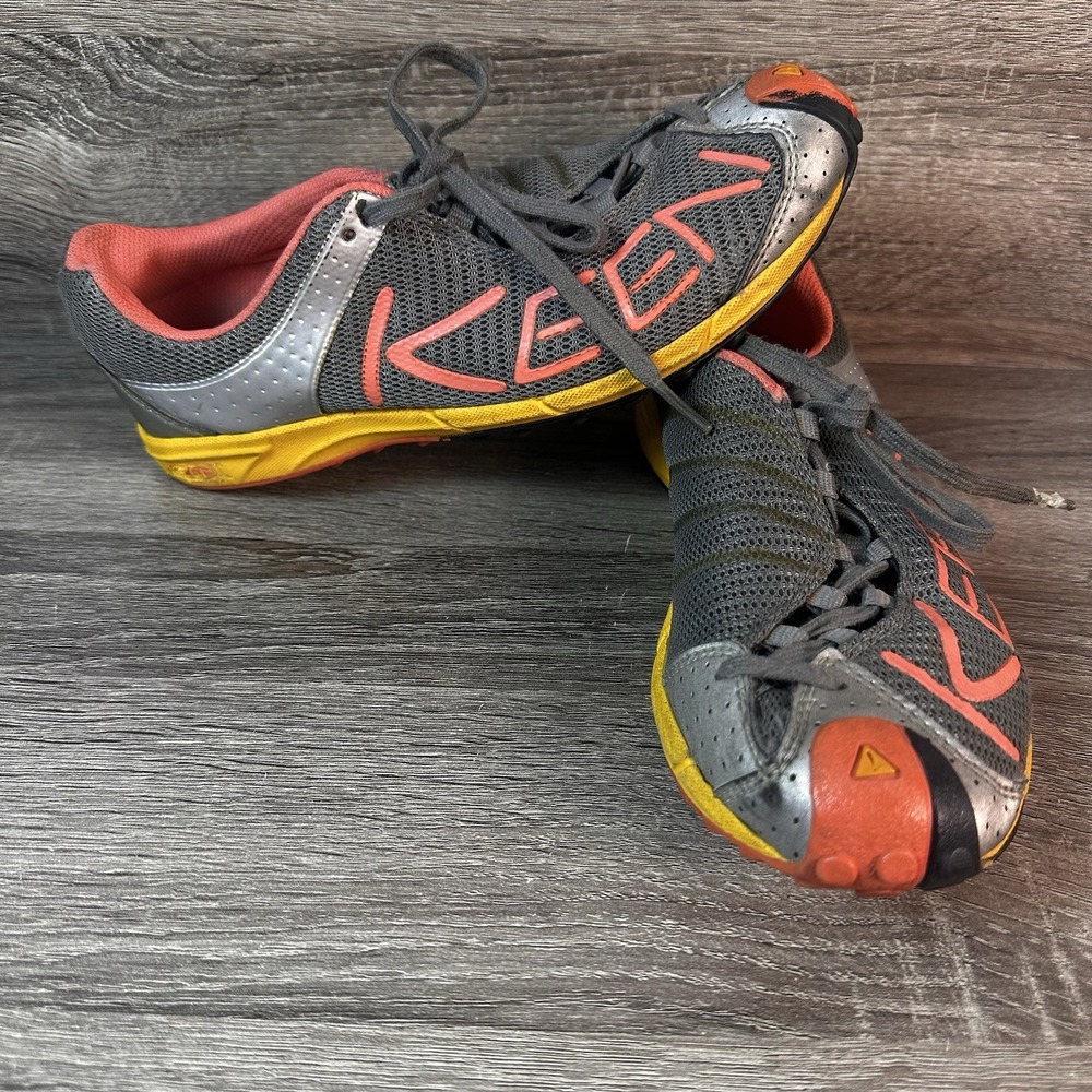 KEEN Ultra Hiking Barkley Trail Running Shoes Womens Sz 7 A86 TR Fire 52014-GYLC